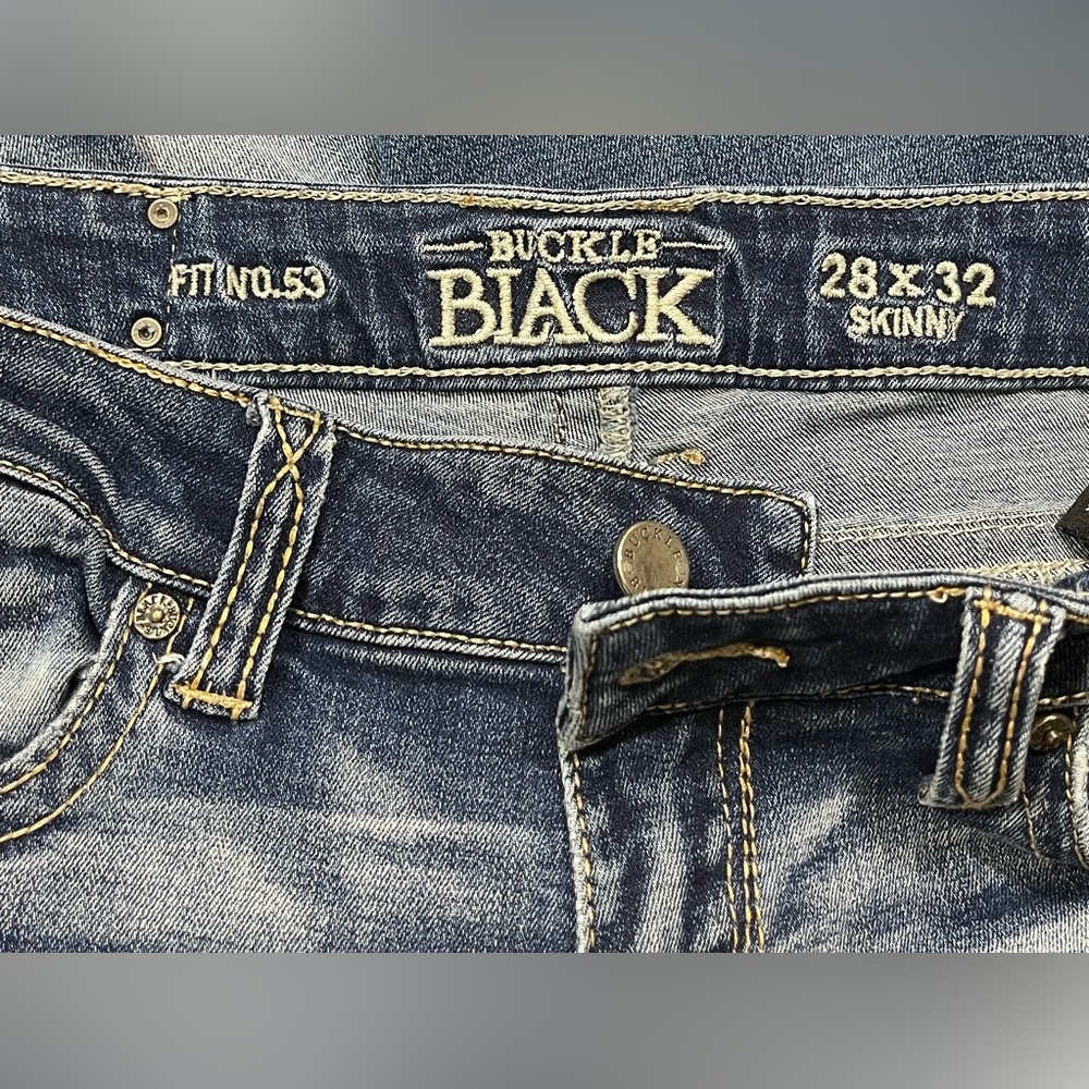 Buckle Black Fit No.53 Women’s 28x32 Skinny Ripped Distressed Jeans - Picture 7 of 8